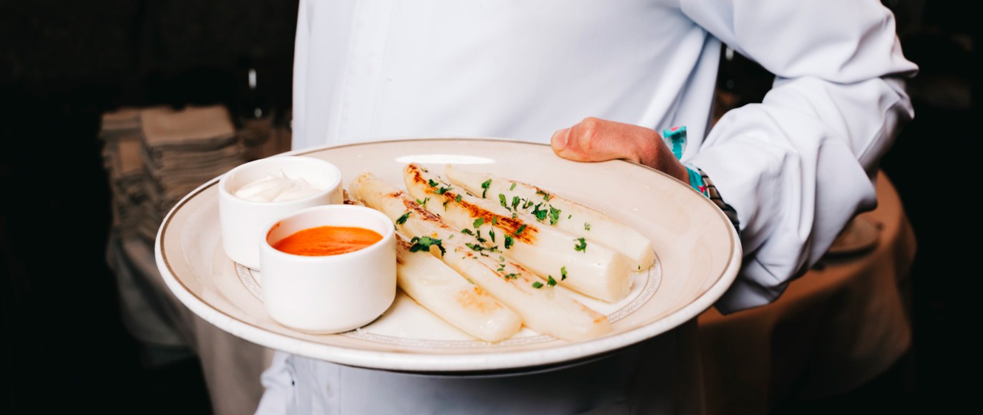 Comer es una necesidad. <br>Saber comer es un arte